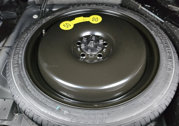 Volvo XC 40 cena 184900 przebieg: 11210, rok produkcji 2023 z Skarżysko-Kamienna małe 436
